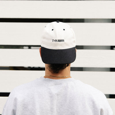 NEW! | "I <3 JESUS" BASEBALL CAP | WHITE/BLACK