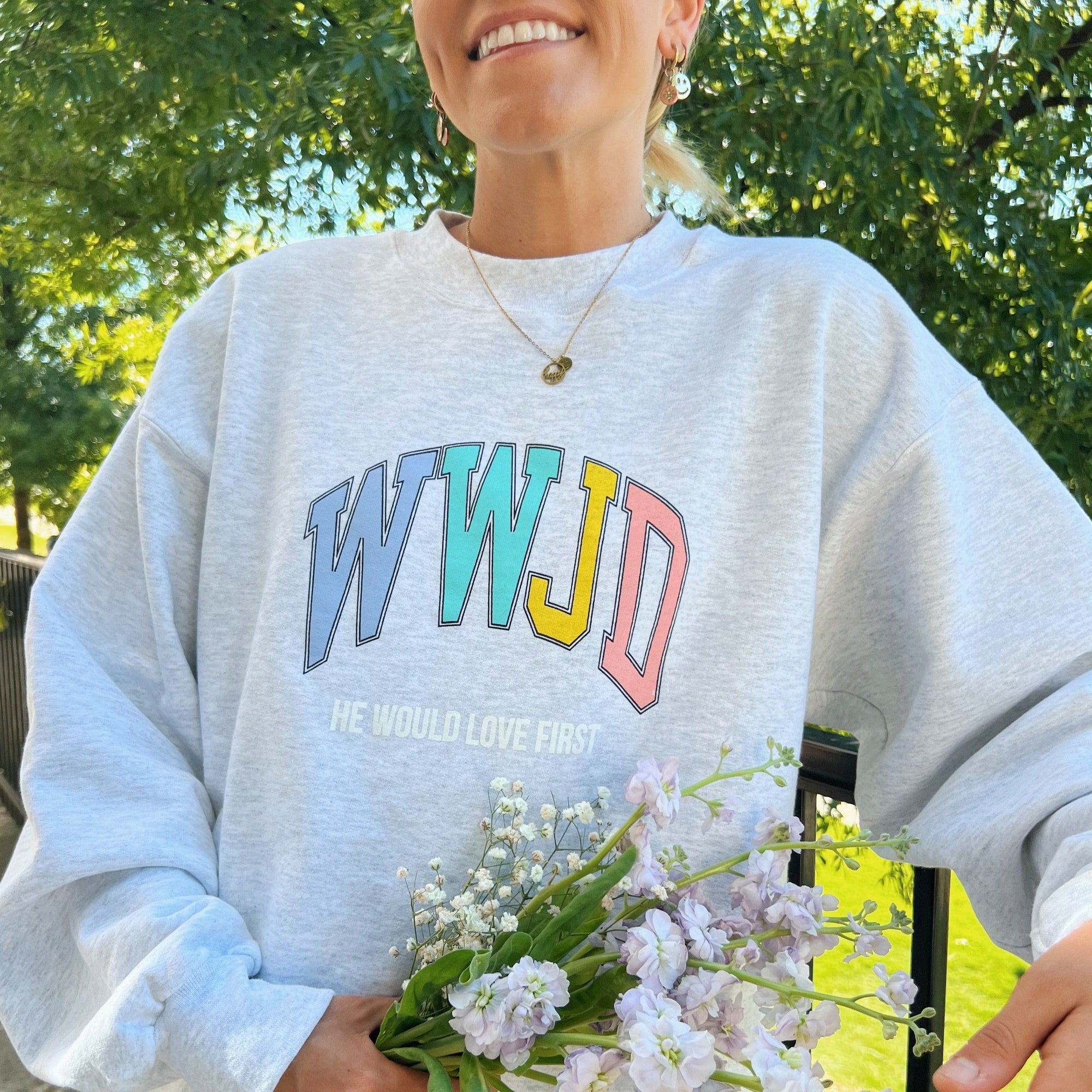 MYSTERY SWEATSHIRT