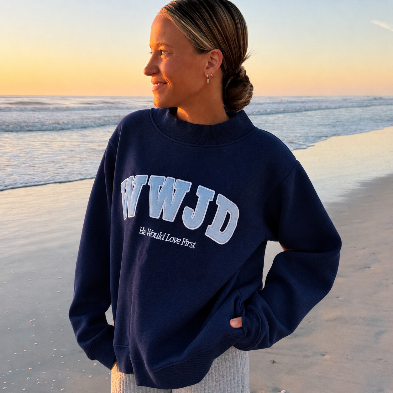 PREMIUM! | WWJD HEAVY WEIGHT MOCKNECK CREW | NAVY