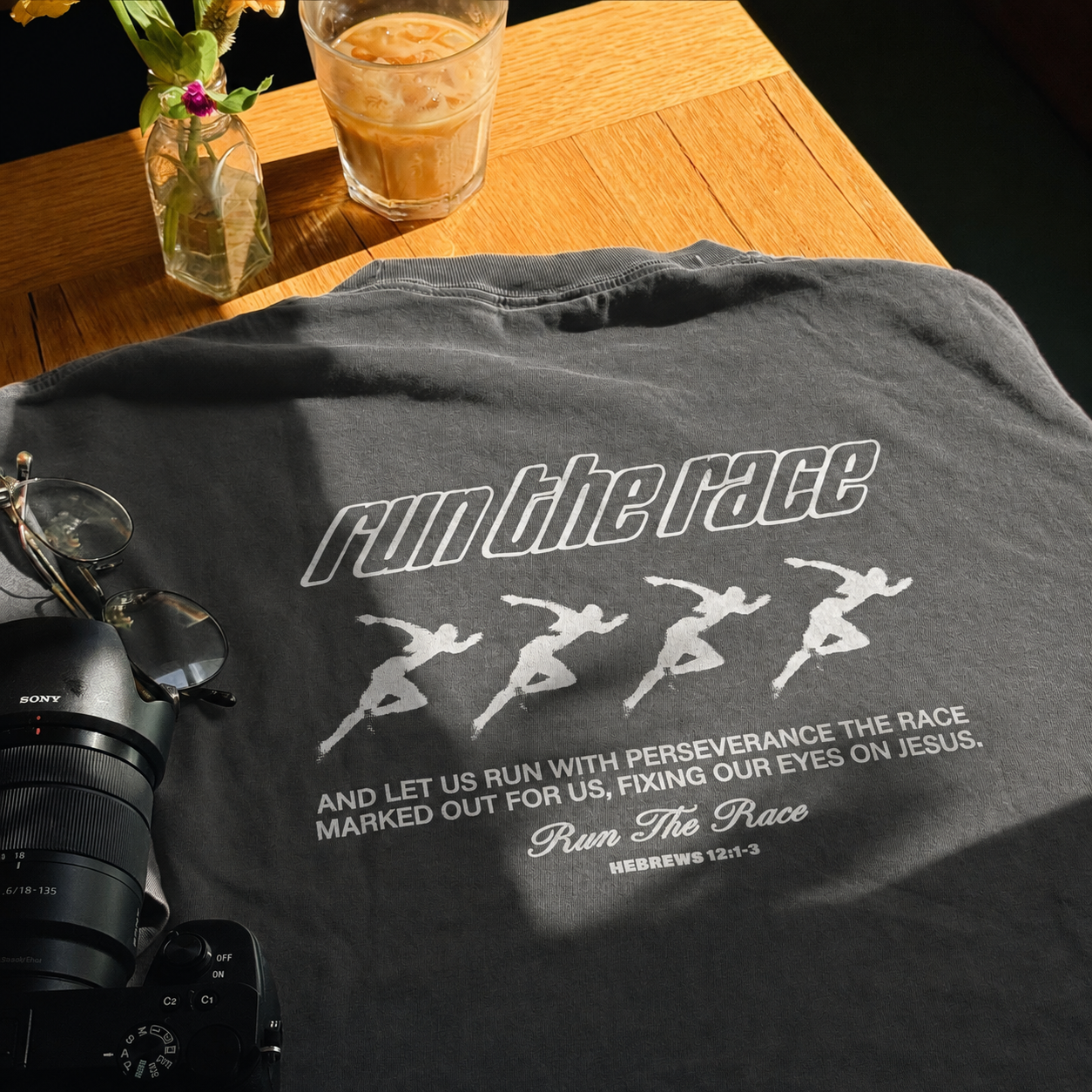 RUN THE RACE COMFORT COLOR TEE