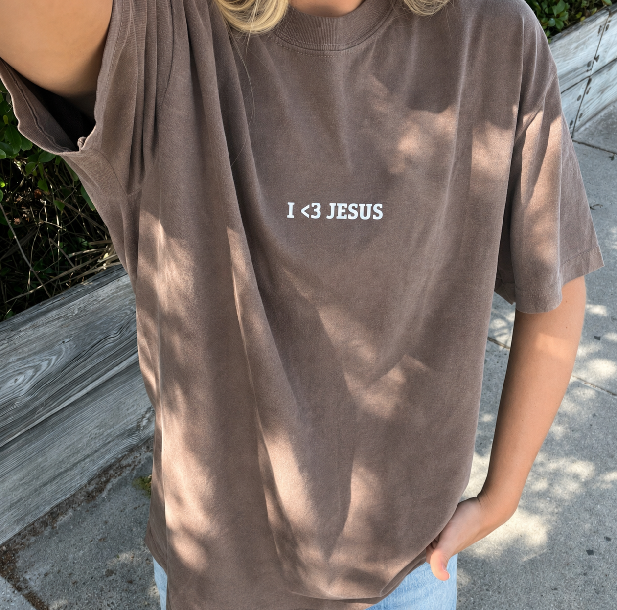 I <3 JESUS COMFORT COLOR TEE