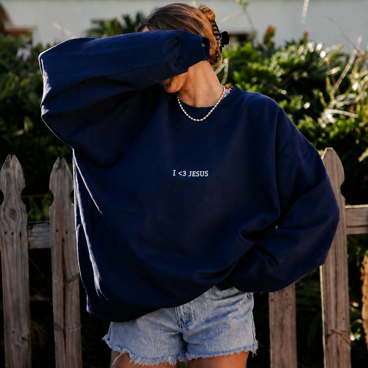 I <3 JESUS CREWNECK
