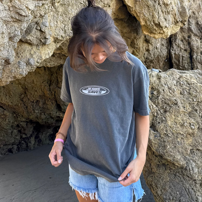 NEW! | "JESUS SAVES" RETRO COMFORT COLOR TEE | PEPPER