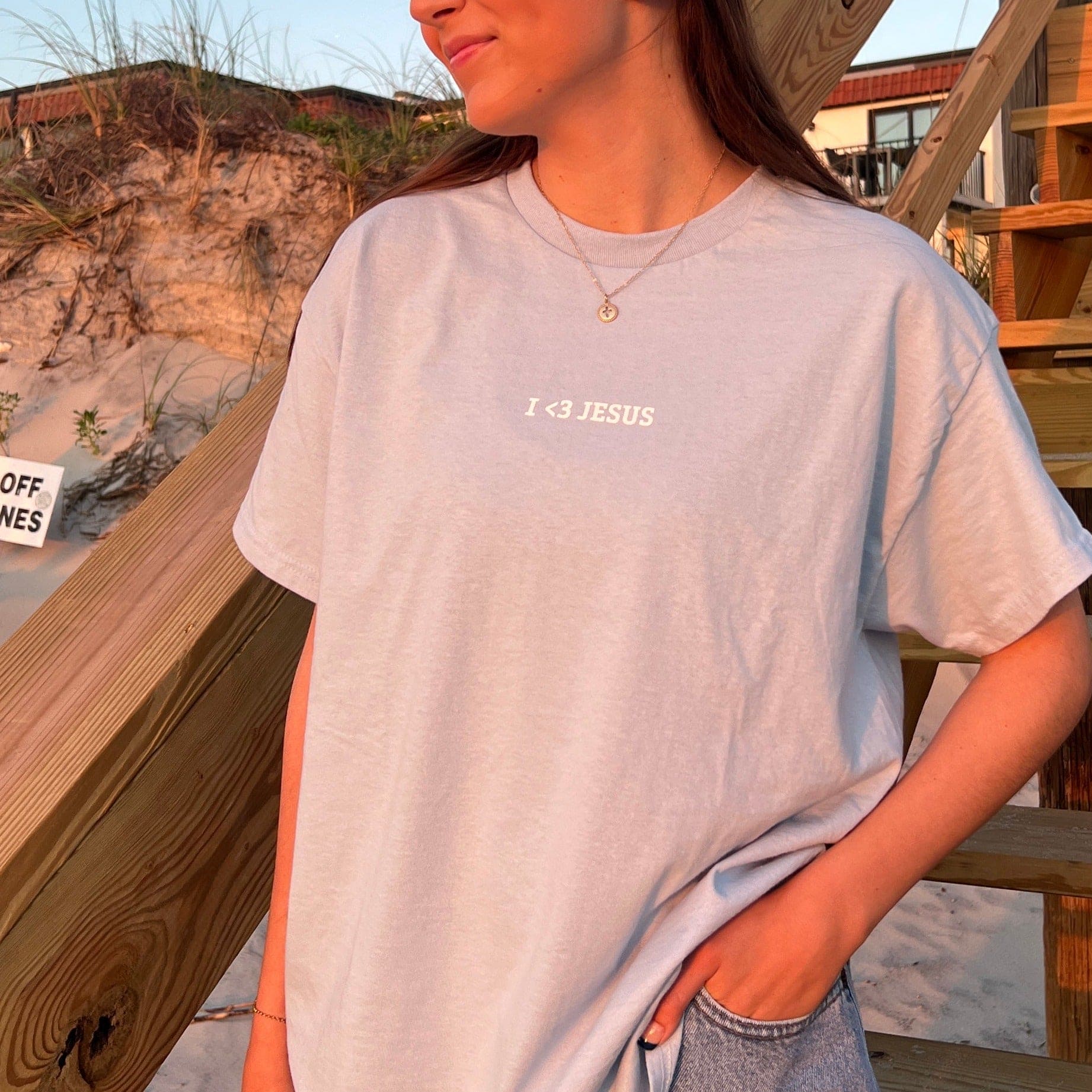 "I <3 JESUS" TEE | LIGHT BLUE