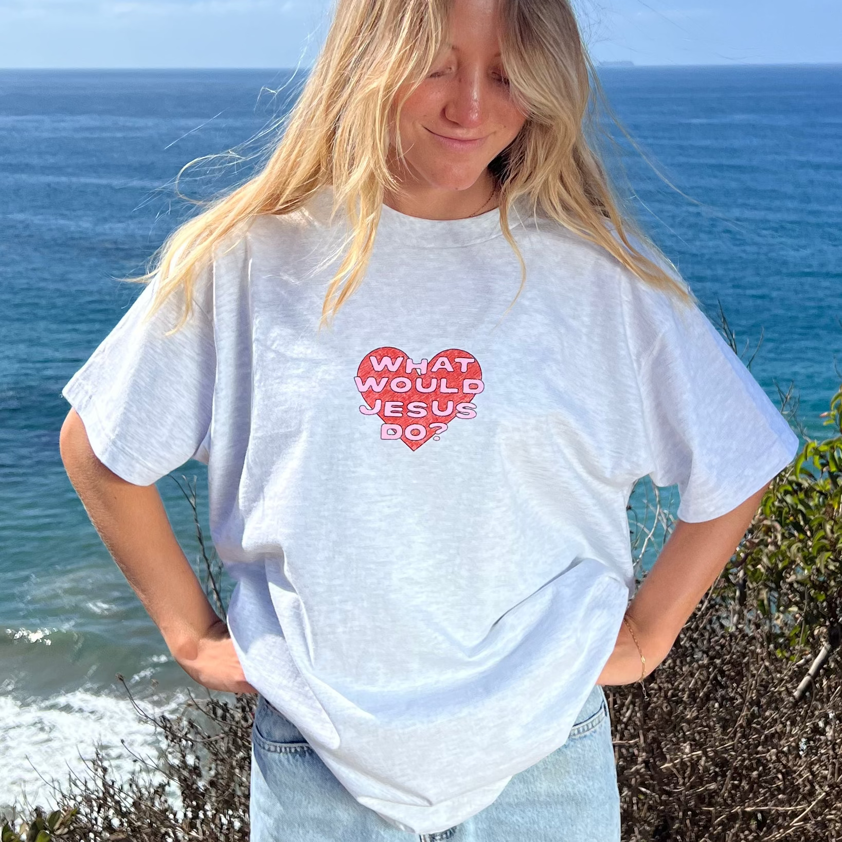 WWJD HEART TEE