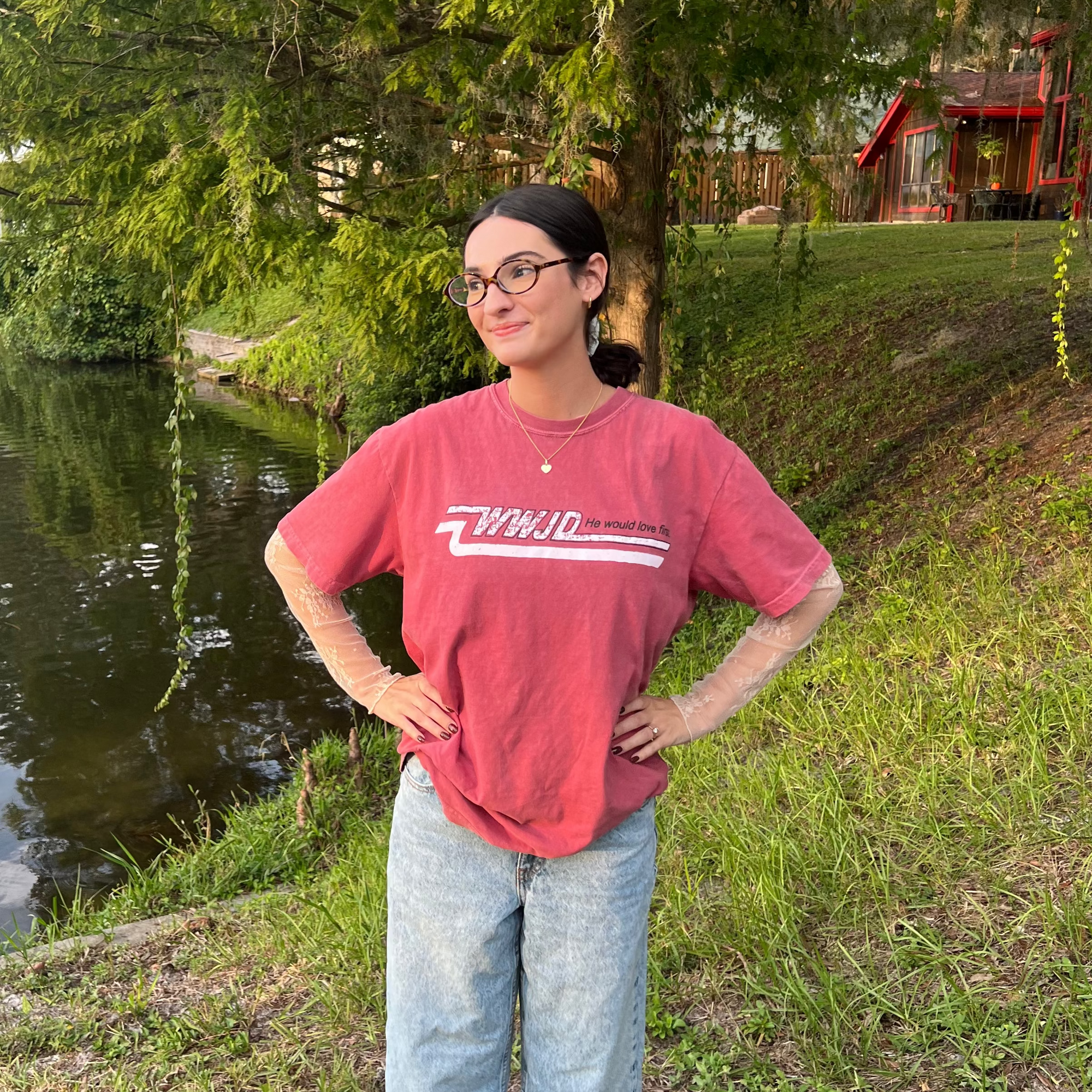 NEW! | VINTAGE WWJD "SKATER" COMFORT COLOR TEE | CRIMSON