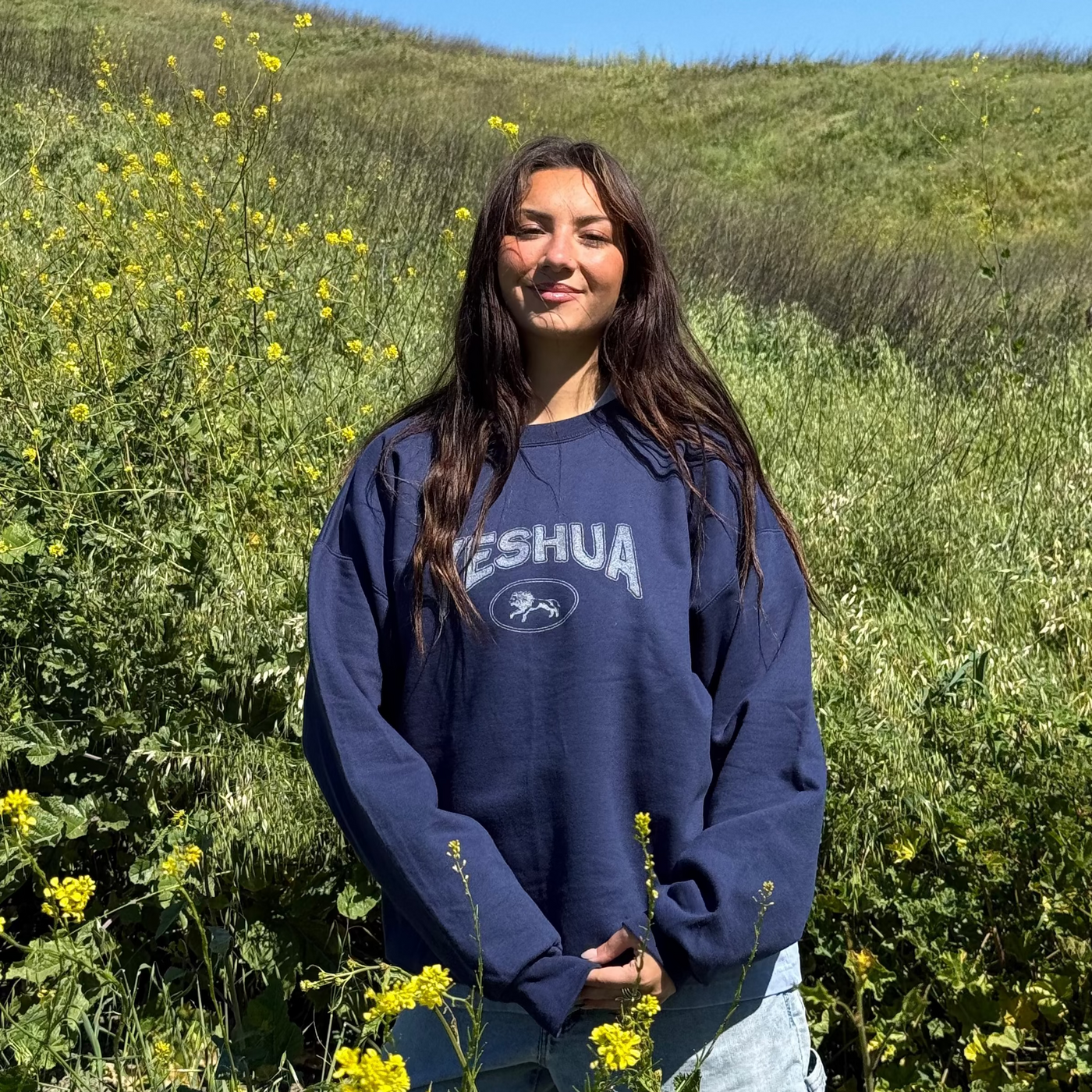 YESHUA CREWNECK