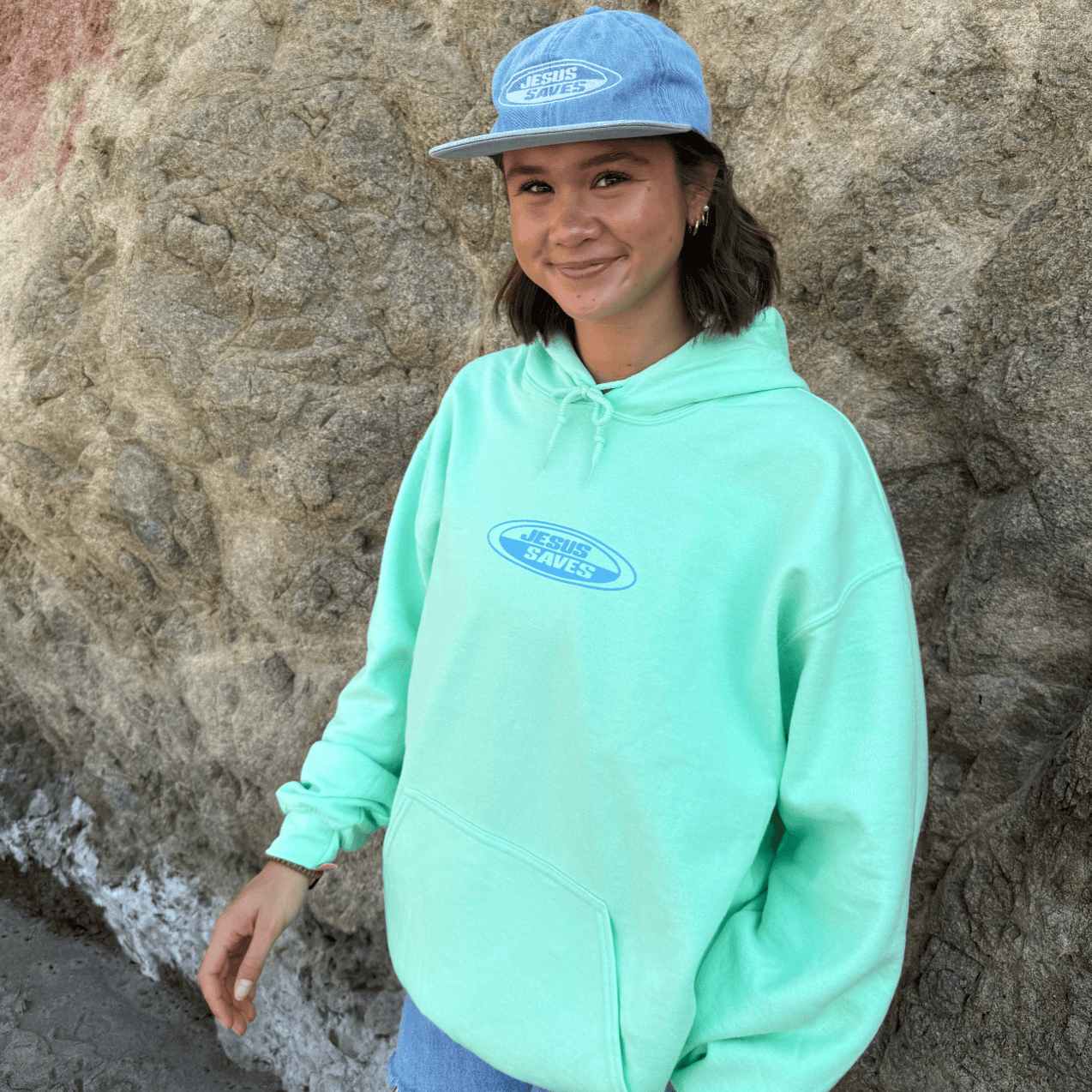 NEW! | "JESUS SAVES" RETRO HOODIE | MINT