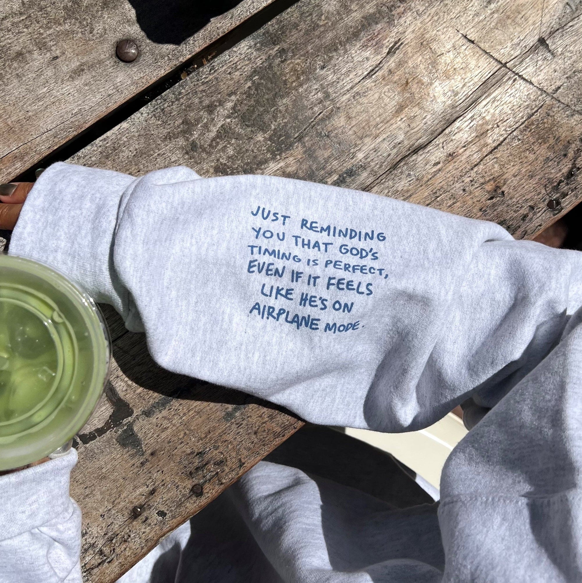 NEW! "FLOWER DOODLE" EMBROIDERED CREWNECK | ASH