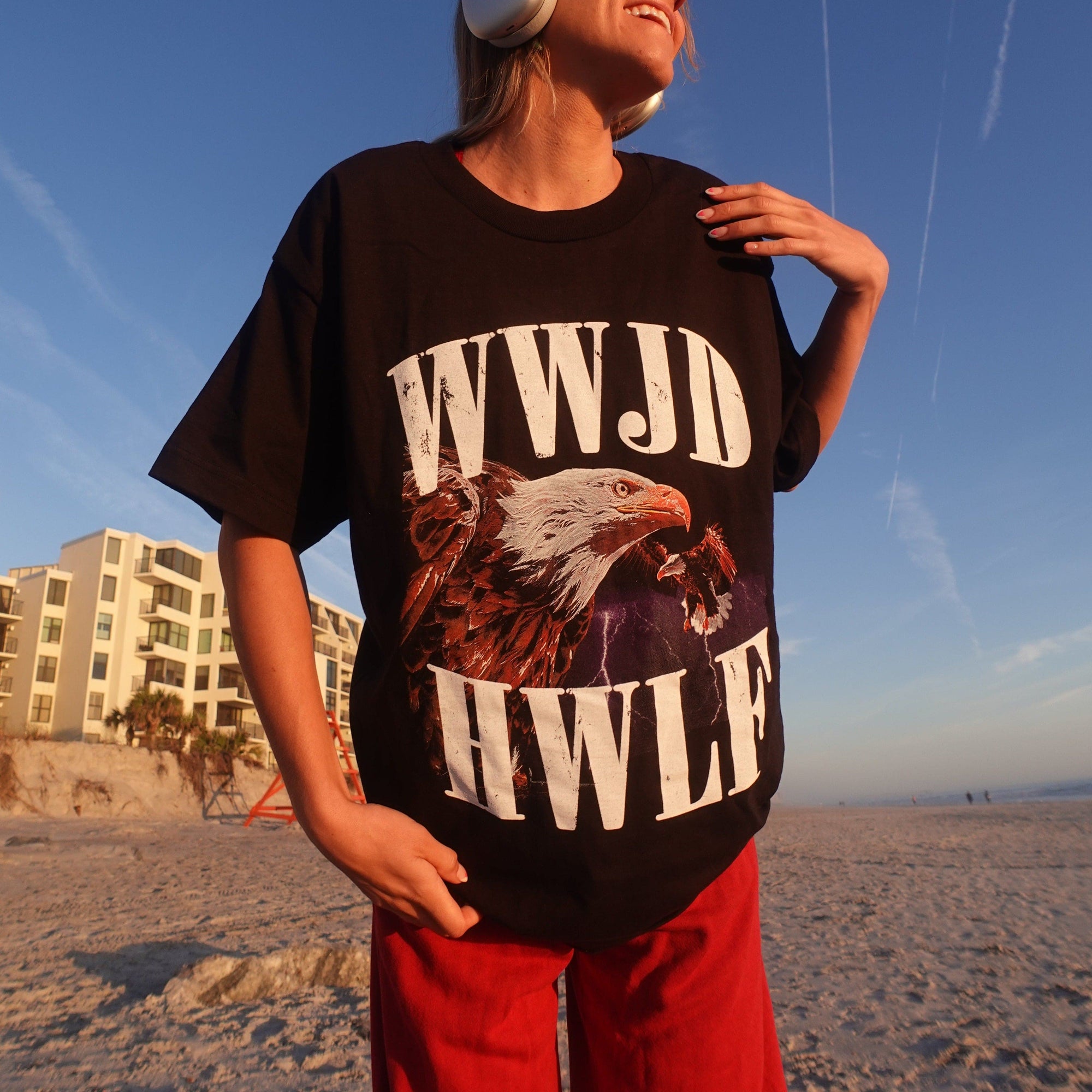 Wings Like Eagles Tee – In God We Must