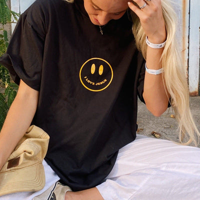 SMILEY "I LOVE JESUS" | TEE | BLACK